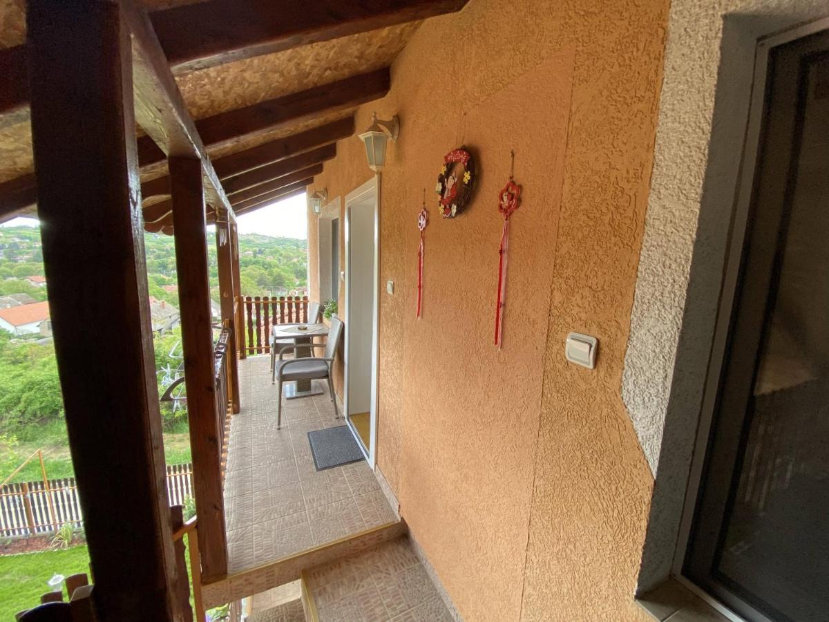 Apartman Simona 维尔蒂尼克 外观 照片