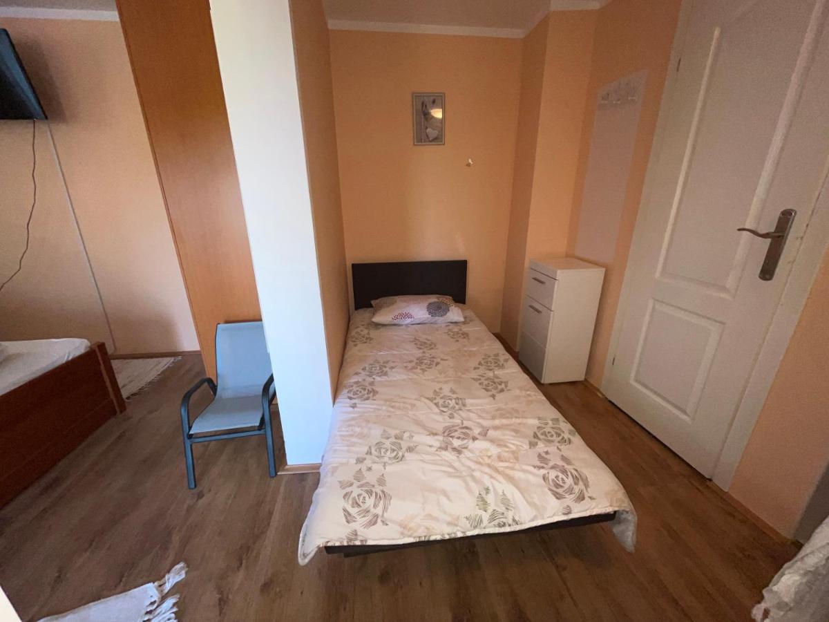 Apartman Simona 维尔蒂尼克 外观 照片